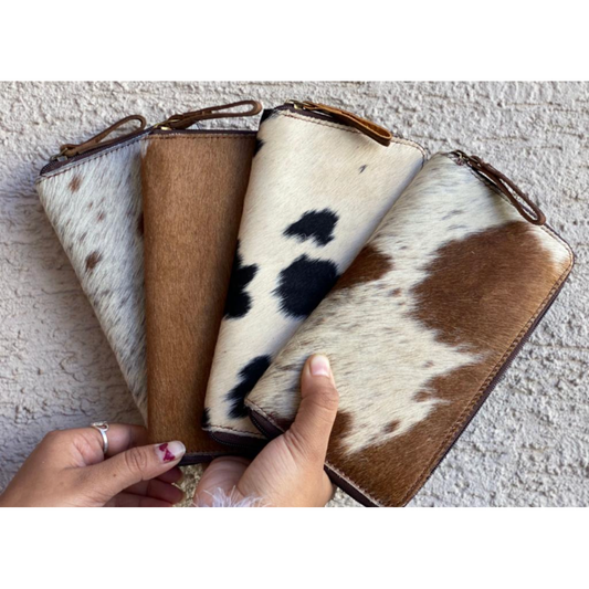 Simple cowhide leather purse with zip closure