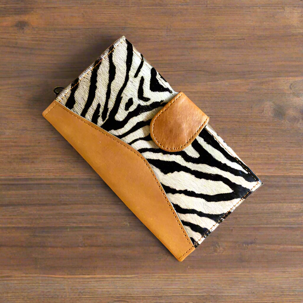 leather wallets, ladies wallets, cowhide, gold, white, cheeta print.